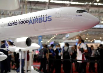 Qantas to break London flight barrier with Airbus jet order -sources