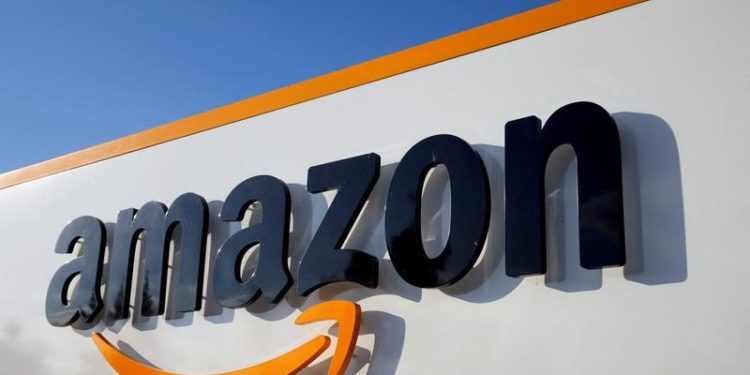 Amazon’s captive staff meetings on unions illegal, labor board official finds