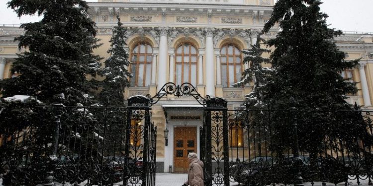 Russian inflation jumps to 17.83% in April, highest since early 2002