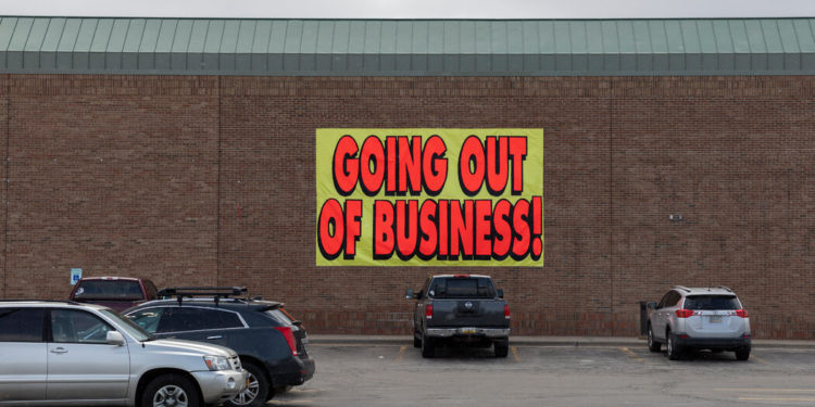What’s the Chance of a Recession? Here’s What Economists Are Saying.