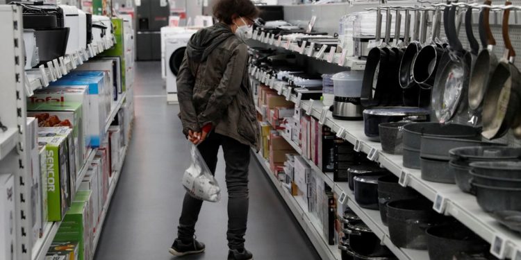 Analysis: East Europe’s next inflation problem: wages racing with prices