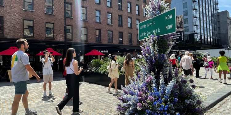 One million flowers bring joy and color to New York’s Meatpacking District