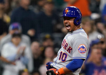 Mets’ Eduardo Escobar Hits for Cycle in Win Over Padres