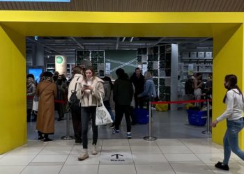 Russian furniture chains eye IKEA’s shuttered factories, stores