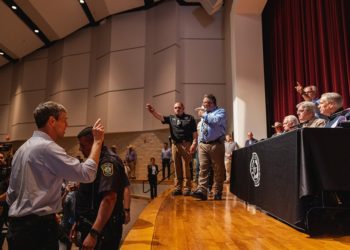 UVALDE, TX - MAY 25: Democratic gubernatorial candidate Beto O'Rourke interrupts a press conference held by Texas Gov. Greg Abbott following a shooting yesterday at Robb Elementary School which left 21 dead including 19 children, on May 25, 2022 in Uvalde, Texas. The shooter, identified as 18 year old Salvador Ramos, was reportedly killed by law enforcement. (Photo by Jordan Vonderhaar/Getty Images)