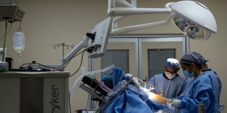 Weight loss from bariatric surgery tied to reduced risk of cancer