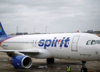 ISS urges Spirit shareholders to vote for Frontier offer