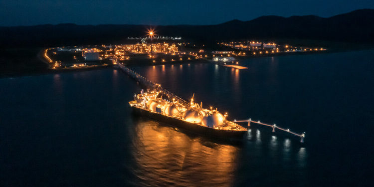 Putin Moves to Seize Sakhalin-2, the Natural Gas Venture