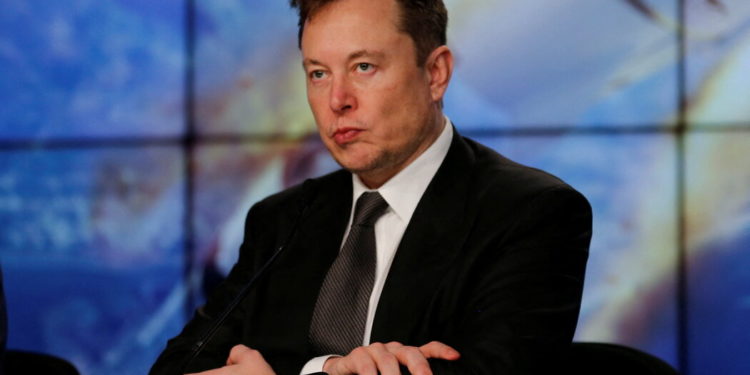 Elon Musk, Twitter and a Potential Legal Battle