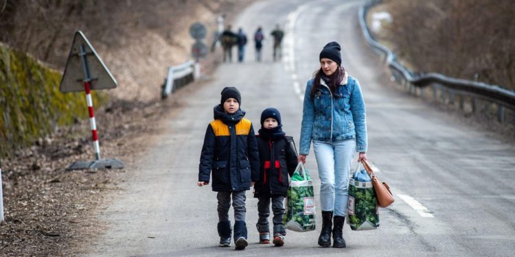 Here’s How You Can Donate Travel Miles To Help Refugees