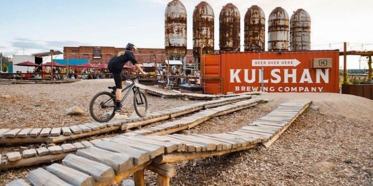 Let’s Visit The Most Rad Beer Garden In The Pacific Northwest