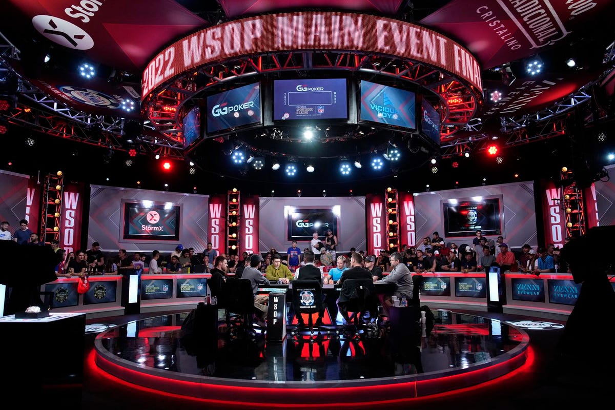 WSOP Main Event Final Table Down To Three Players With Gold Bracelet To Winner And $10 Million Top Prize