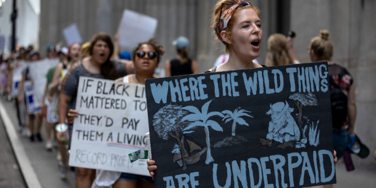 HarperCollins Workers Strike For Increased Wages, Benefits and Diversity