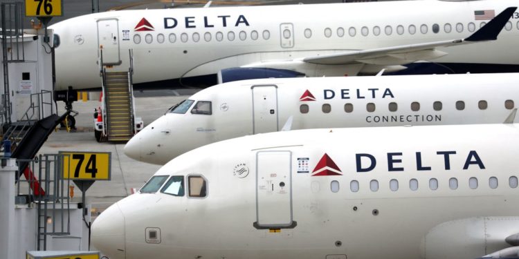 Delta warns of rising costs after missing earnings estimates