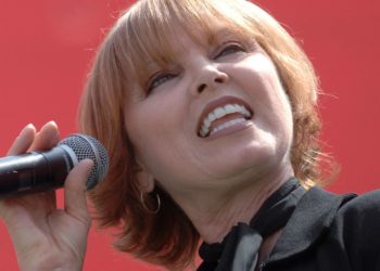 Pat Benatar won’t perform ‘Hit Me with Your Best Shot’ anymore