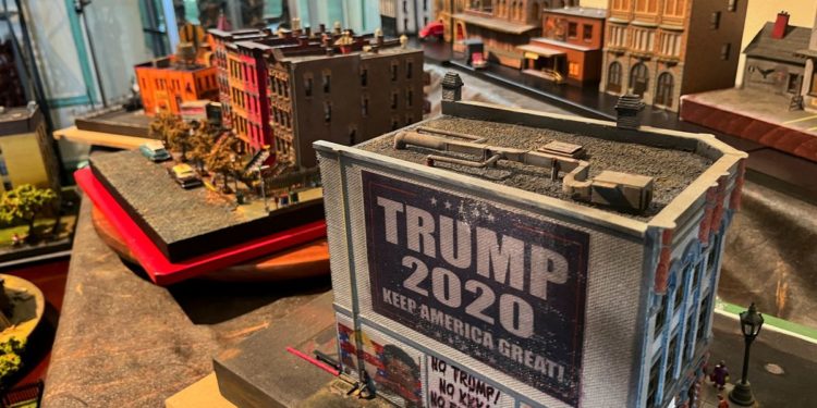New York artist turns Brooklyn home into showcase for urban dioramas