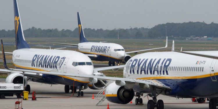 Ryanair records busiest month ever in June, load factor hits 95%