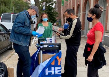 NYC To Offer Instant Access To Paxlovid At Mobile Testing Sites, But Messaging Around The Drug Needs To Improve