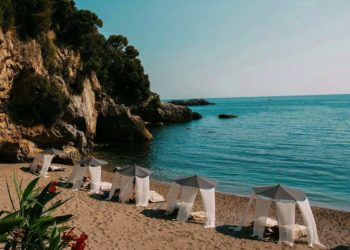 Inside One Of Italy’s Most Seductive And Glamorous Beach Resorts