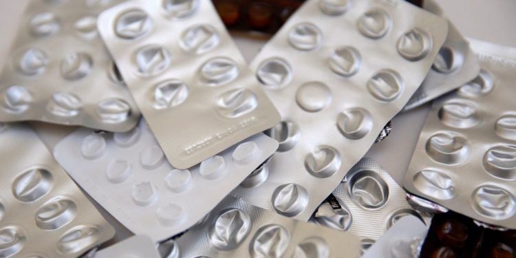 U.S. and Switzerland working on facilitating pharma trade, U.S. ambassador says