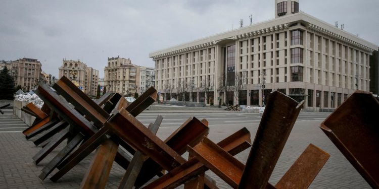 Ukraine faces key test on debt freeze plan in bid to avoid messy default