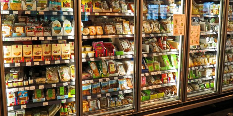 New study links ultra-processed foods and colorectal cancer in men