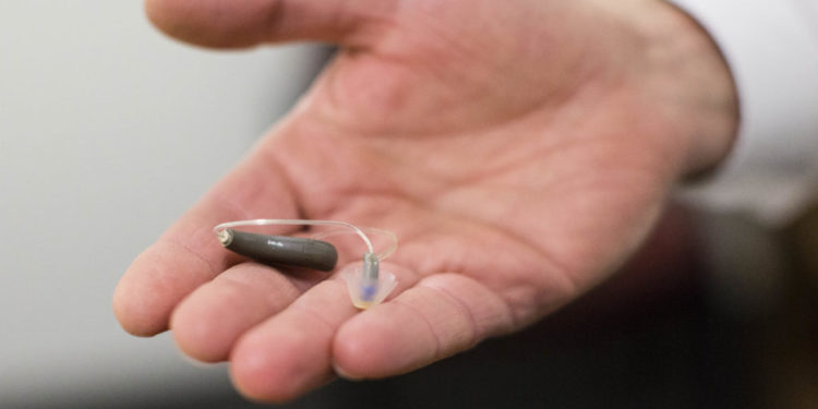 Over-the-counter hearing aids expected this fall in U.S.