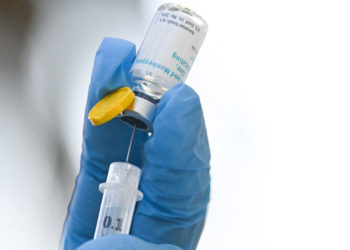 U.S. plan to stretch monkeypox vaccine supply runs into problems