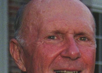 Billionaire hedge fund manager Julian Robertson dies at 90- spokesman