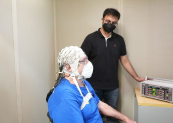 Zapping the brain with electricity boosts older people’s memory