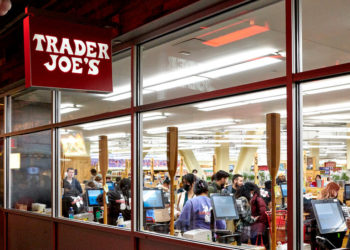 Trader Joe’s Workers Vote to Unionize at a Second Store