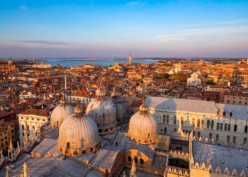 5 Bars With Views For An Elegant Aperitivo During The Venice Film Festival