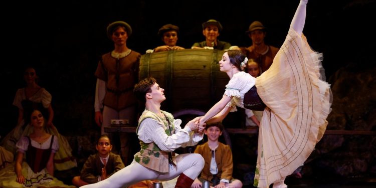 From bombs to ballet: Ukraine dancers perform ‘Giselle’ in London