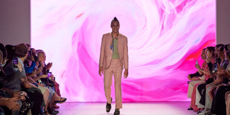At a fashion show for people with SMA, models take back their own stories