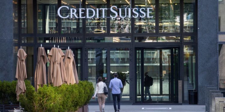 Credit Suisse aims for stronger franchise from global review