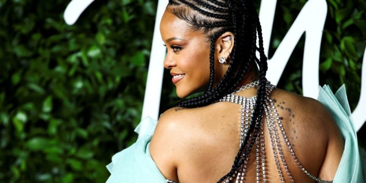 Rihanna to perform at Super Bowl halftime show in Arizona