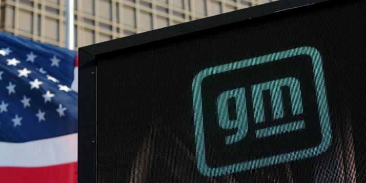 UAW will seek faster recognition in GM’s U.S. joint-venture battery plants