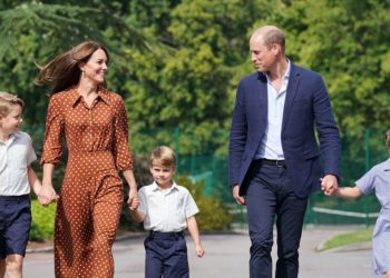 Young British royals enjoy first taste of new school