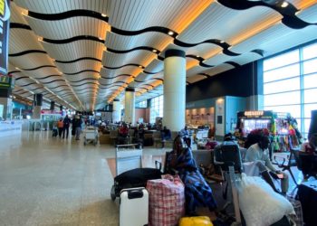 Air traffic controllers suspend strike in West and Central Africa