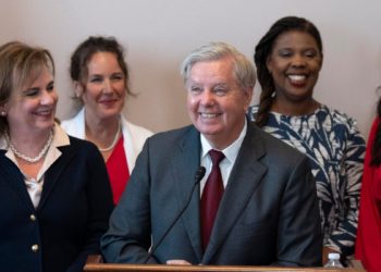 Lindsey Graham Introduces National Abortion Ban—Here’s What It Would Do