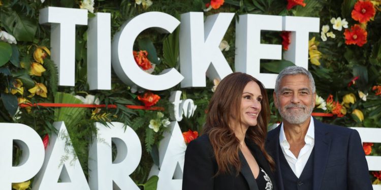 George Clooney, Julia Roberts reunite for their first rom-com together