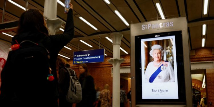Burberry cancels runway show following the death of Queen Elizabeth