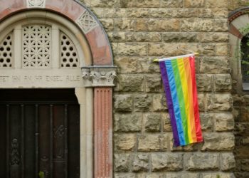 Defying Vatican, Flemish bishops allow blessing same-sex unions