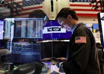 Wall Street ends down as two-day rally fizzles on data, Fed message