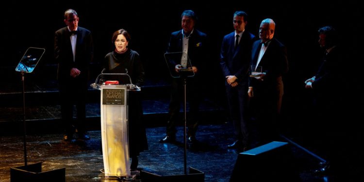 Arias in the throes of war: Ukrainian companies crowned at ‘Opera Oscars’