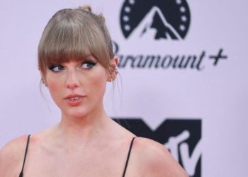 ‘Unprecedented’ demand for Taylor Swift tour crashes Ticketmaster website