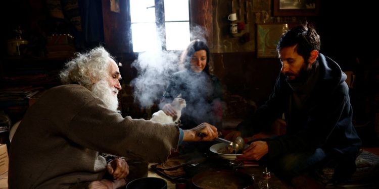 No energy worries for Italy’s ‘harmonious walnut tribe’