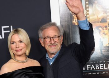 Oscar contenders court box-office bounce as drama audiences dwindle