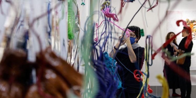 Crowds swarm Art Basel Hong Kong as galleries report sales bonanza