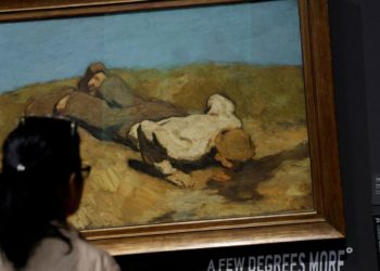 Vienna ‘few degrees’ exhibit tilts paintings to call for climate action